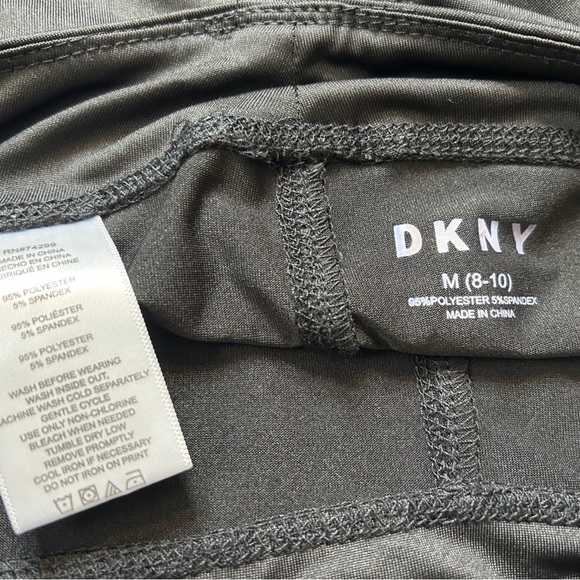 NEW Girls’ DKNY black tights with sparkle glitter - Size M 8-10 - Picture 5 of 5